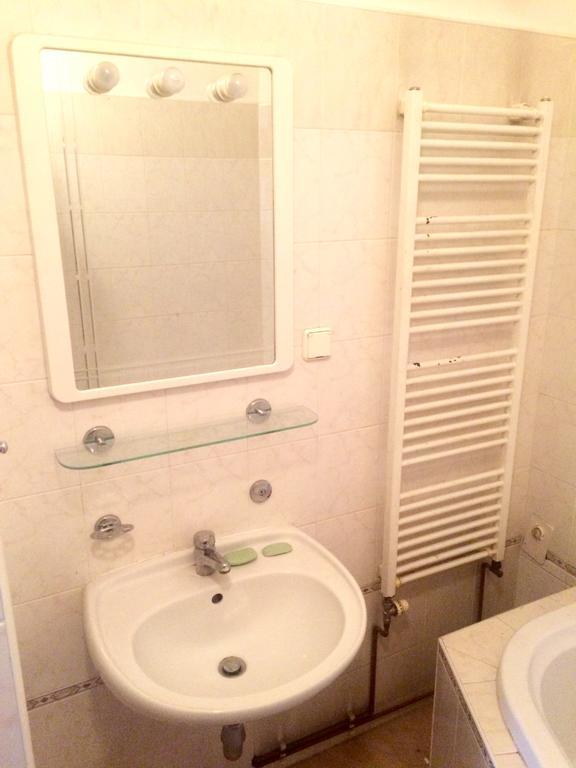 Historic Centre-Spacious Apartment براغ المظهر الخارجي الصورة